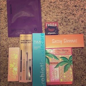 Boxycharm Bundle